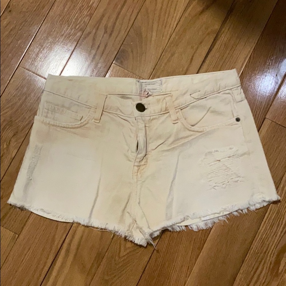 CurrentElliot boyfriend destroyed offwhite shorts